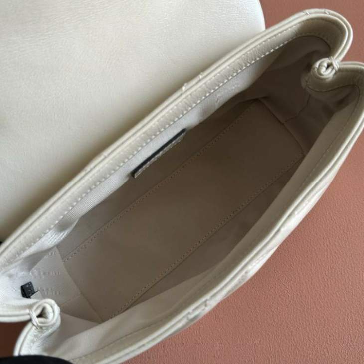 Picture of Gucci Handbags _SKUfw224915370fw